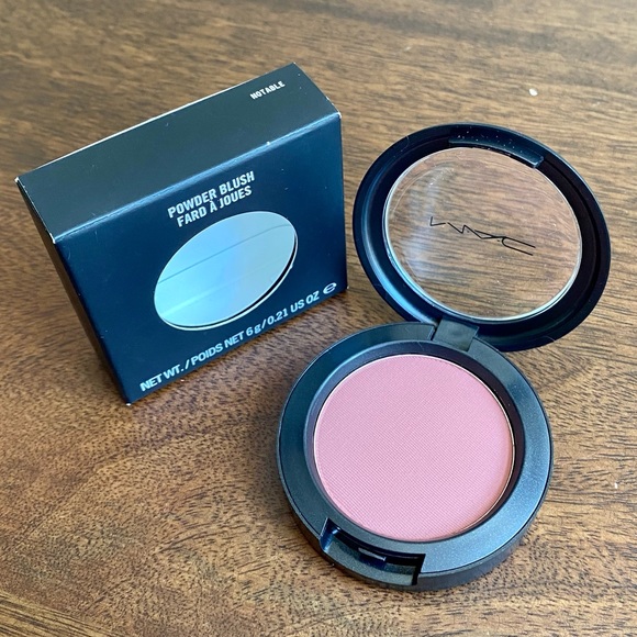 MAC Notable Powder Blush
